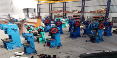 Maruti Fabtech POWER PRESS-50TONS